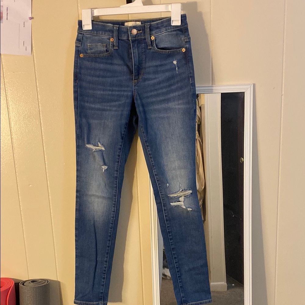 Stylish High Rise Skinny Blue Jeans